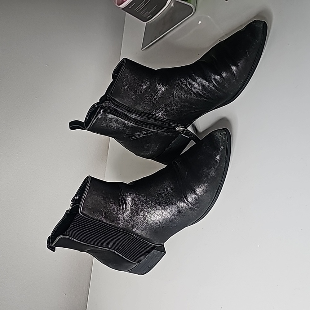 DKNY flat ankle boots